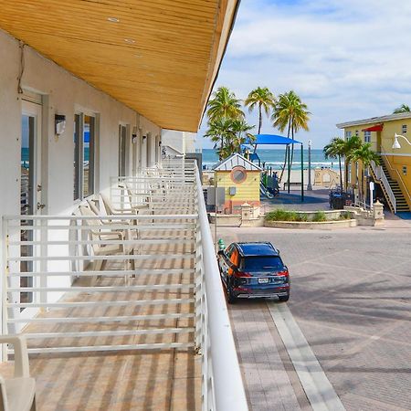 דירות הוליווד Ocean View Balcony With Pool & Parking -M42 מראה חיצוני תמונה