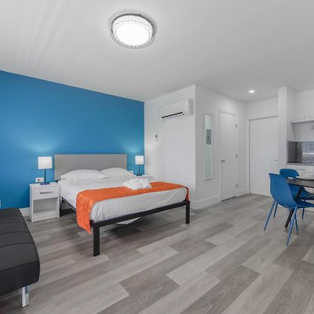 דירות הוליווד Ocean View Balcony With Pool & Parking -M42 מראה חיצוני תמונה